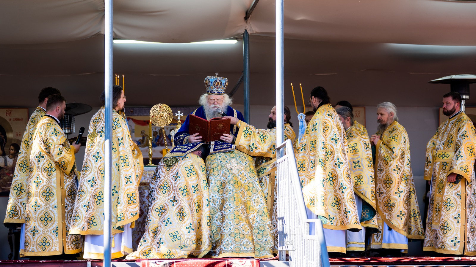 Sărbătoarea Intrării în biserică a Maicii Domnului, la Catedrală Arhiepiscopală din Suceava