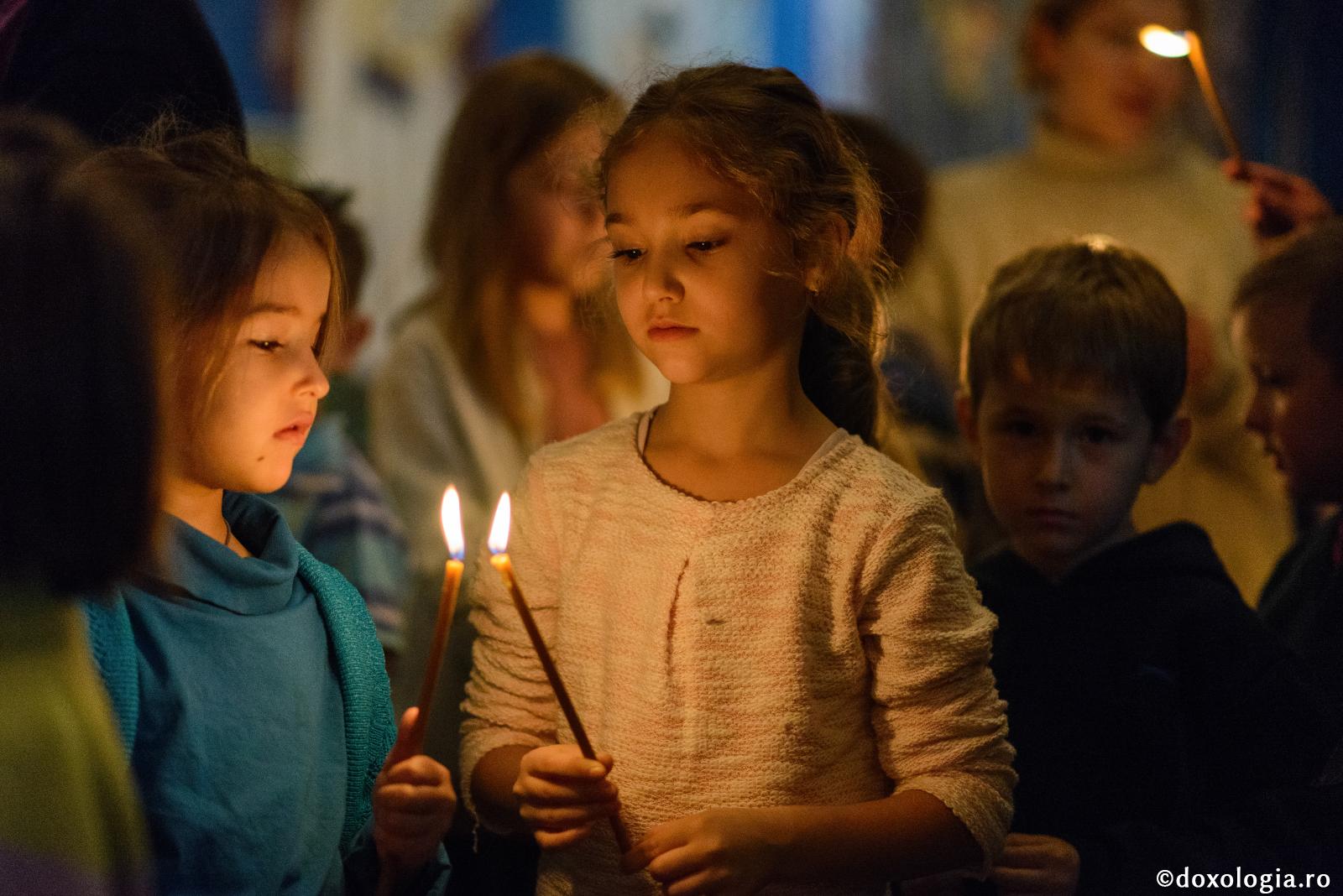 (Video) Sfaturi pentru creșterea copiilor de la sfinți și părinți duhovnicești