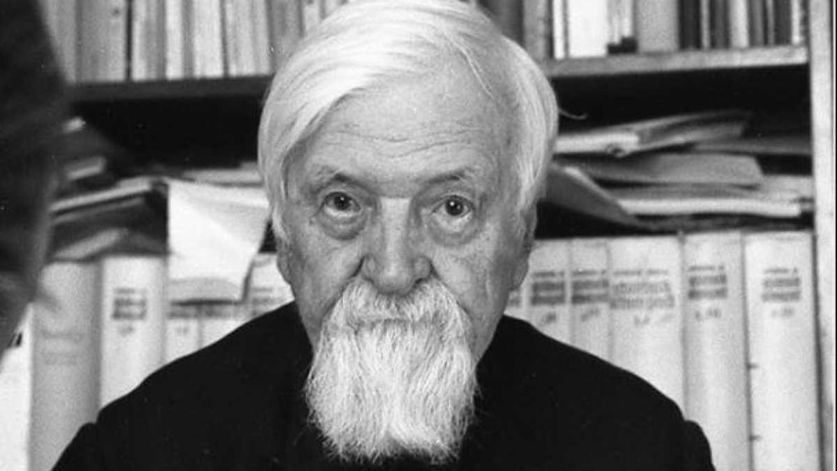 118 ani de la naşterea părintelui Dumitru Stăniloae