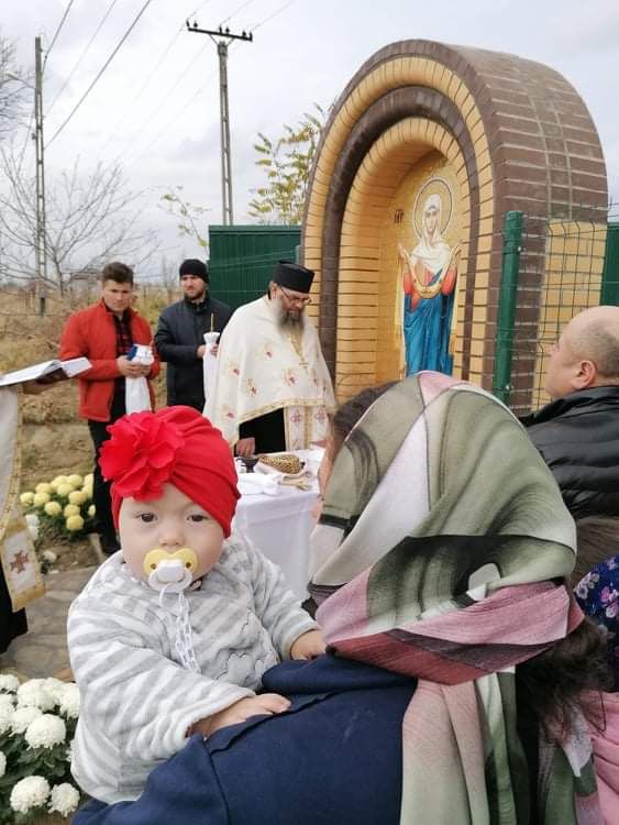 Parohia „Sfântul Mare Mucenic Dimitrie” – Sarafinești are o nouă troiță