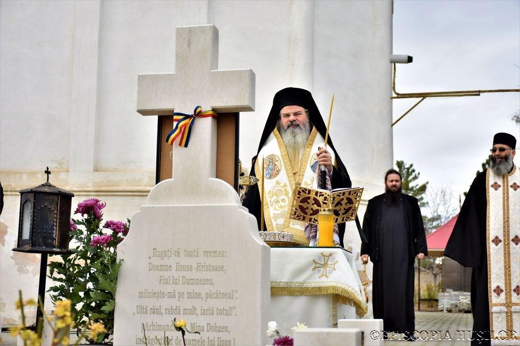 PS Ignatie: „Părintele Mina detesta întunericul moral, pentru că iubea curățenia lăuntrică, ordinea și frumusețea interioară”