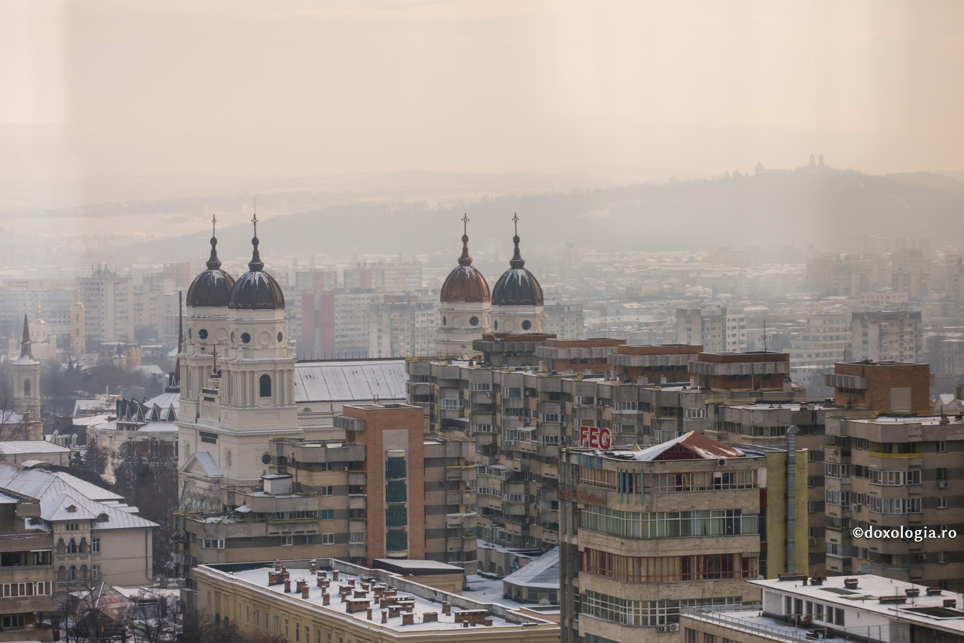 Catedrala Mitropolitană din Iași văzută de sus