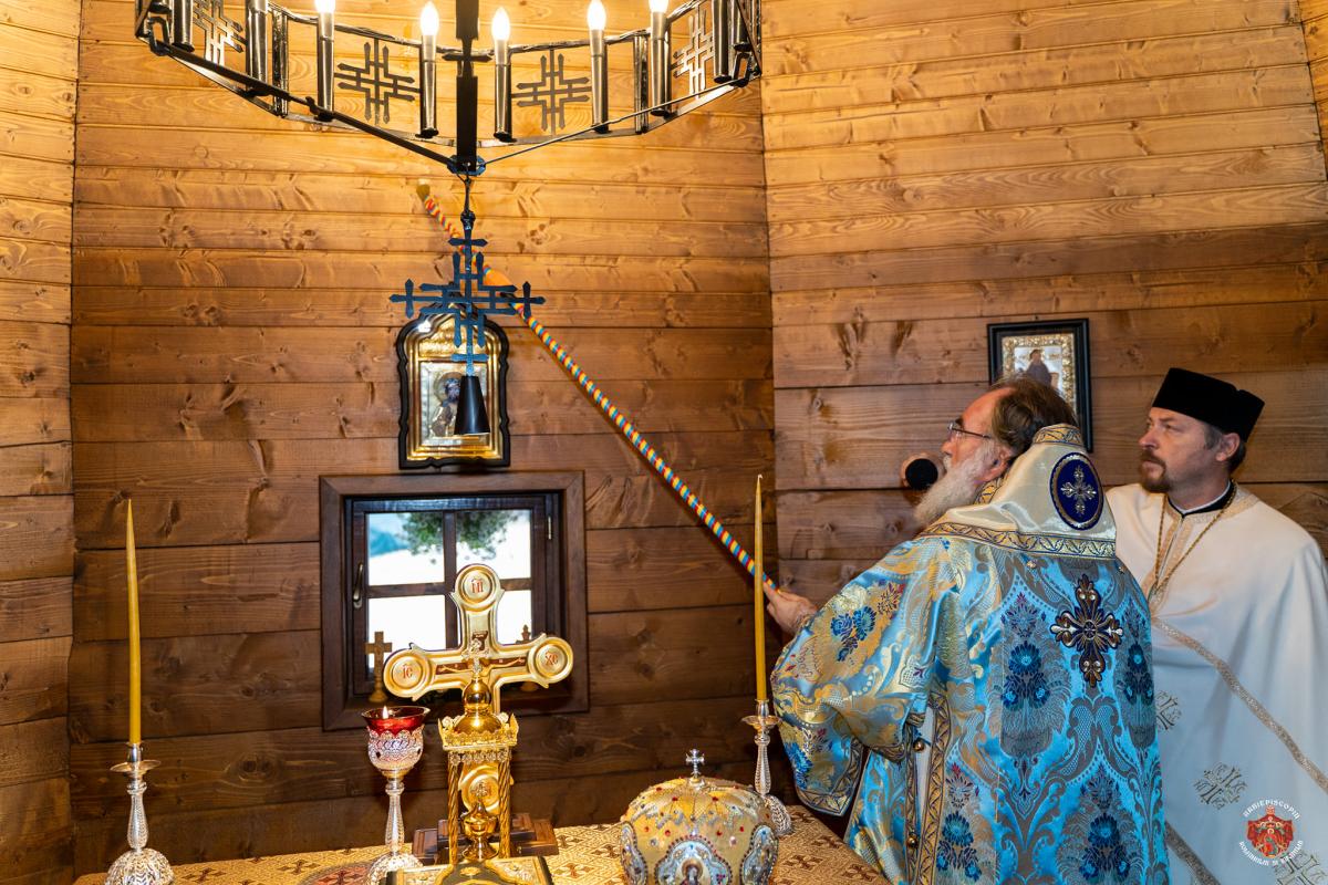 Ansamblul Mănăstirii Diaconeşti, sfinţit de către IPS Ioachim