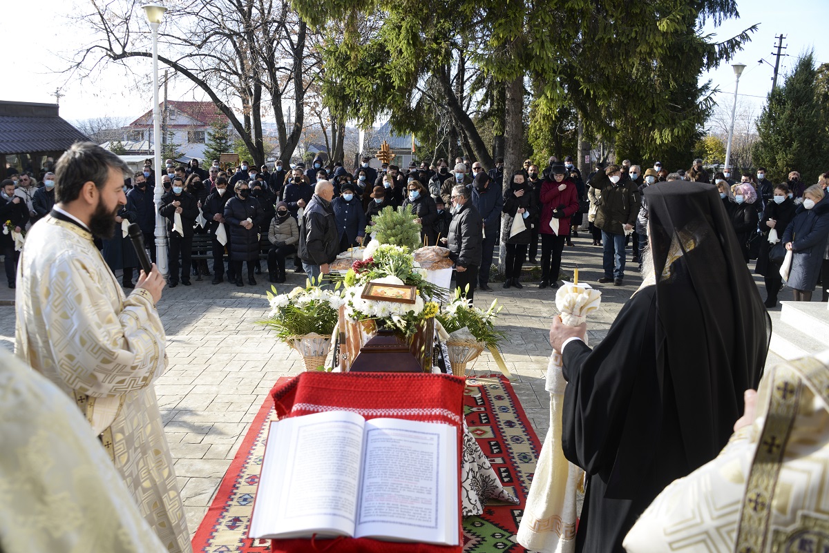 Reputatul istoric Sorin Iftimi a fost înmormântat la Iași: „Avea o permanentă disponibilitate de a ajuta, o generozitate debordantă”