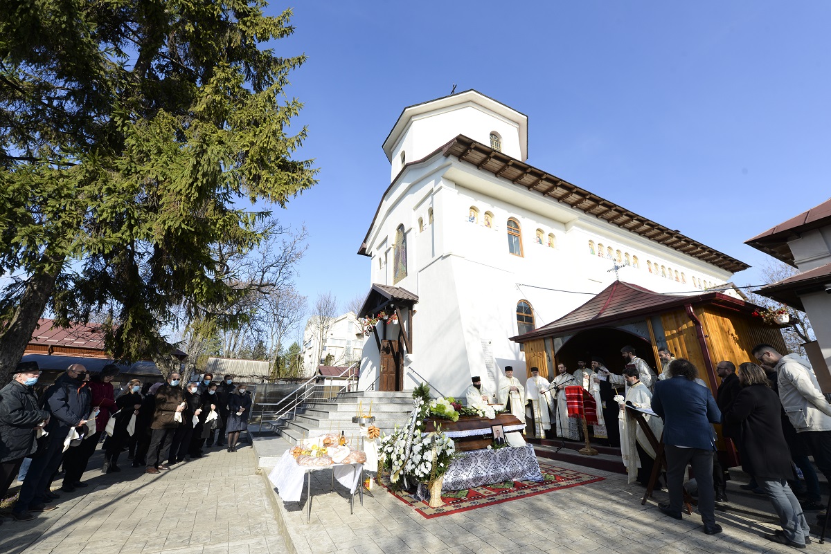 Reputatul istoric Sorin Iftimi a fost înmormântat la Iași: „Avea o permanentă disponibilitate de a ajuta, o generozitate debordantă”