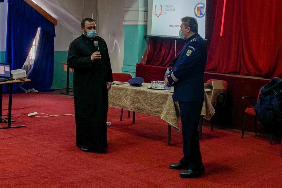 Curs dedicat patrimoniului cultural, la Liceul Teologic din Roman