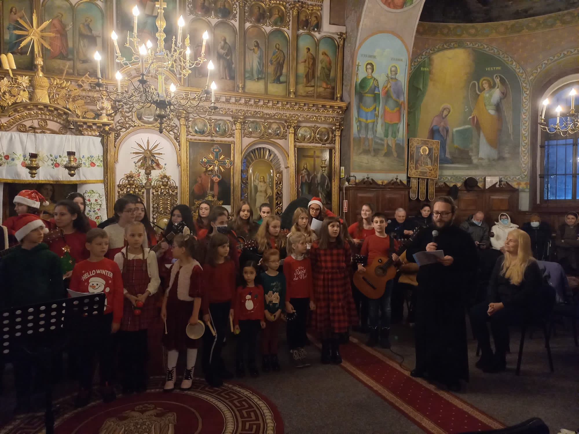 Concert de colinde la Parohia Negrești 1, organizat „din dorința de a-i bucura pe enoriași”