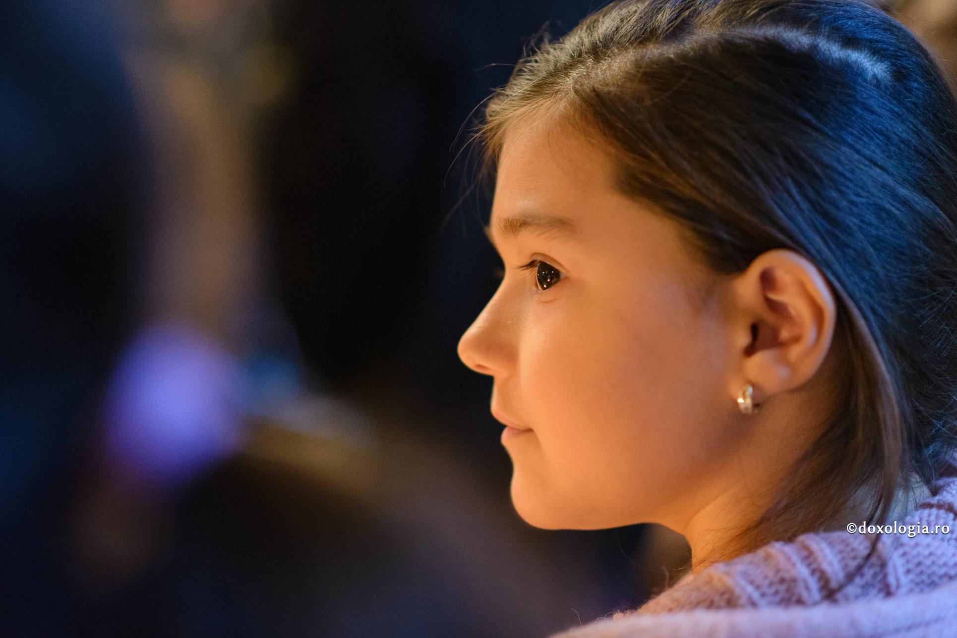 Moșule, tu primești cadouri și bucurii?