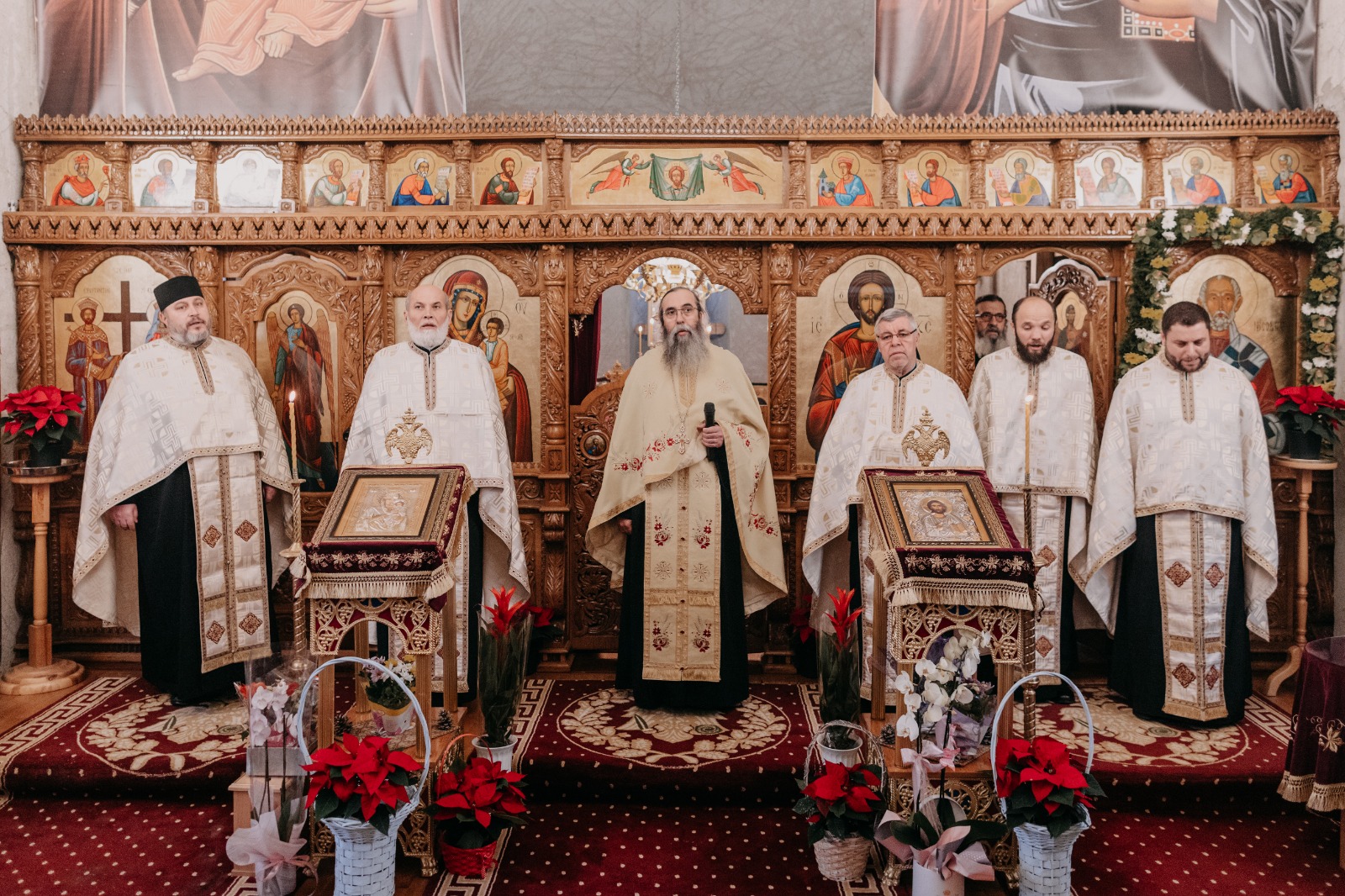 Mare bucurie, de Sfântul Nicolae, la cea mai mică parohie din Protopopiatul Piatra Neamț