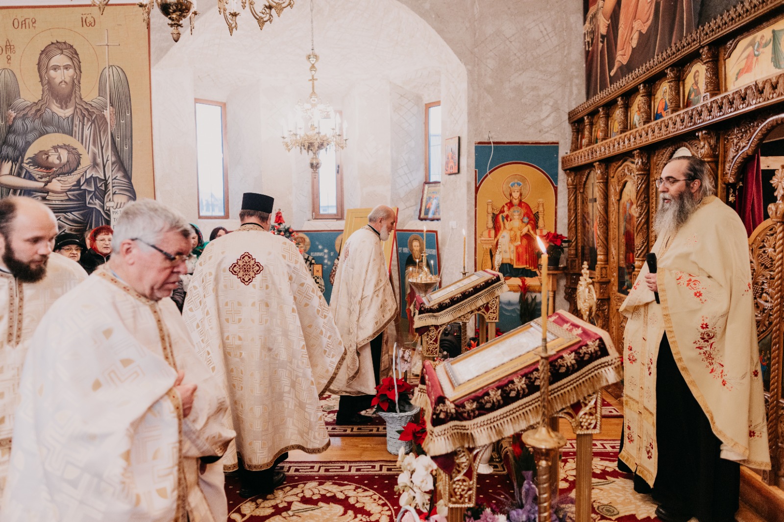 Mare bucurie, de Sfântul Nicolae, la cea mai mică parohie din Protopopiatul Piatra Neamț