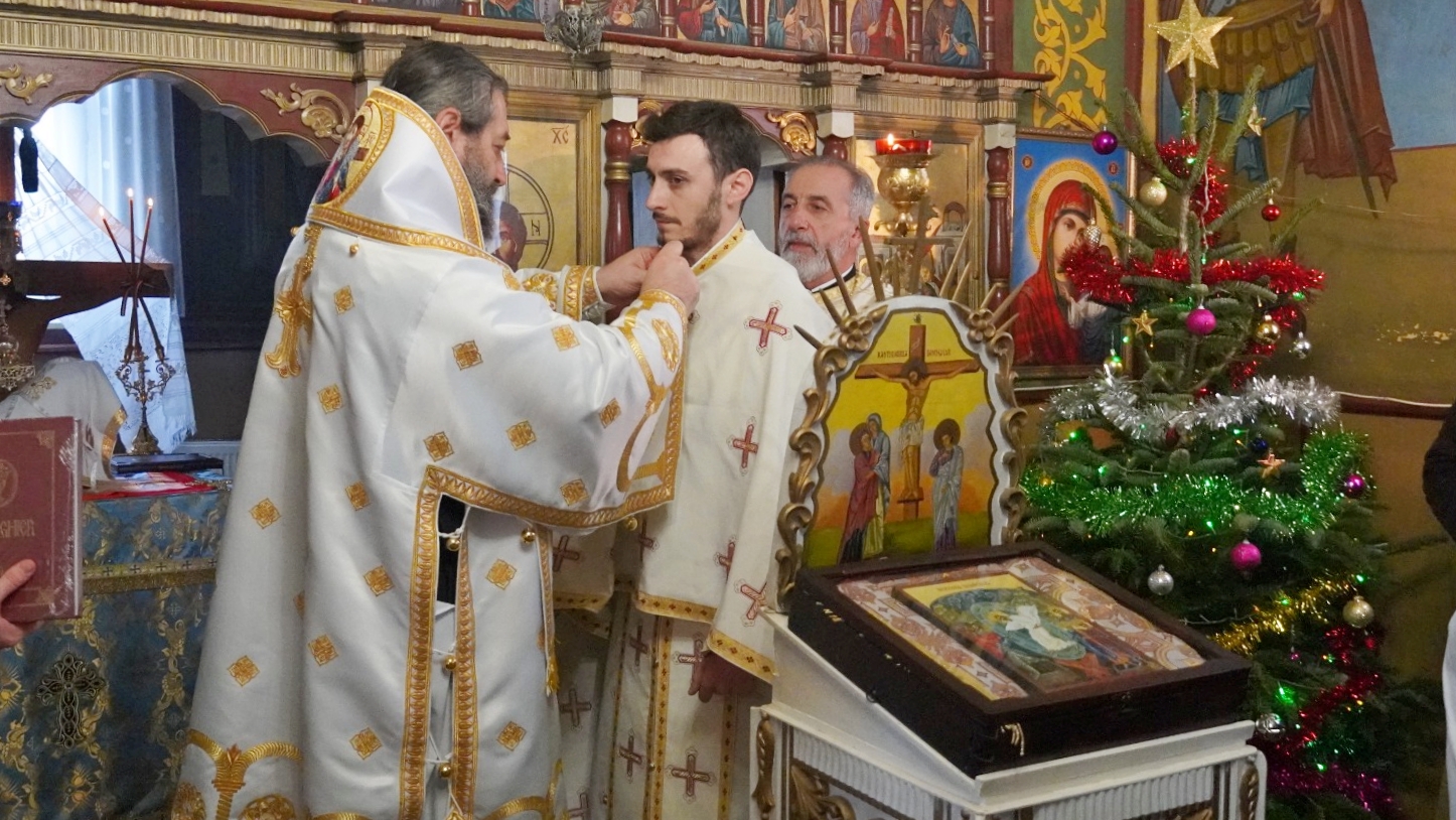 Credincioșii din Parohia Șendreni au un nou preot paroh