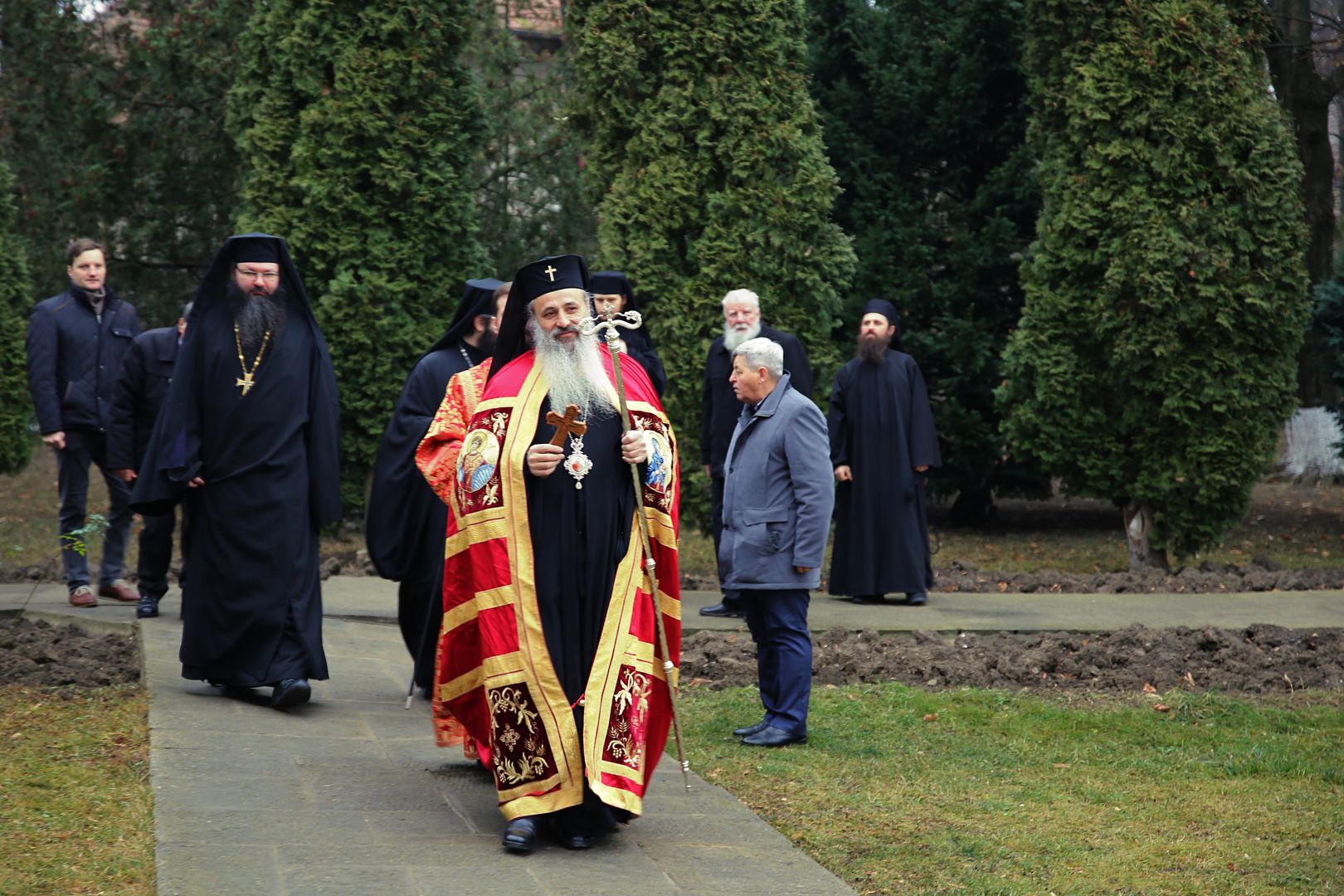 Hram la Mănăstirea Popăuți: „Să fim următori sfinților precum ei au fost următori lui Hristos”