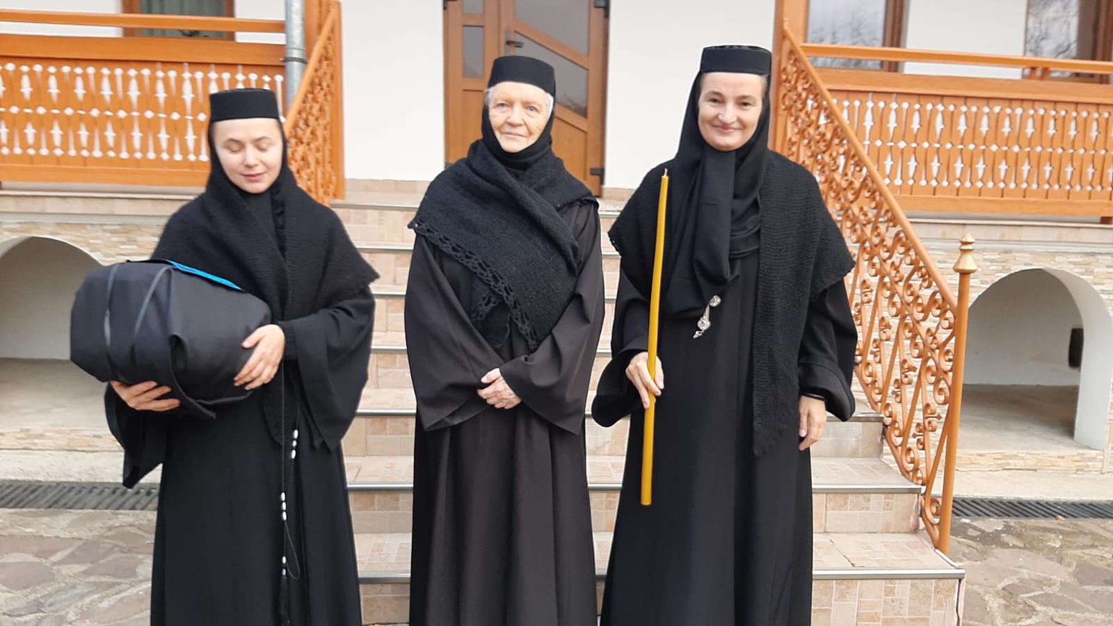 Sora Françoise Détouche, călugărită la Mănăstirea Văratic de PS Părinte Nichifor Botoșăneanul