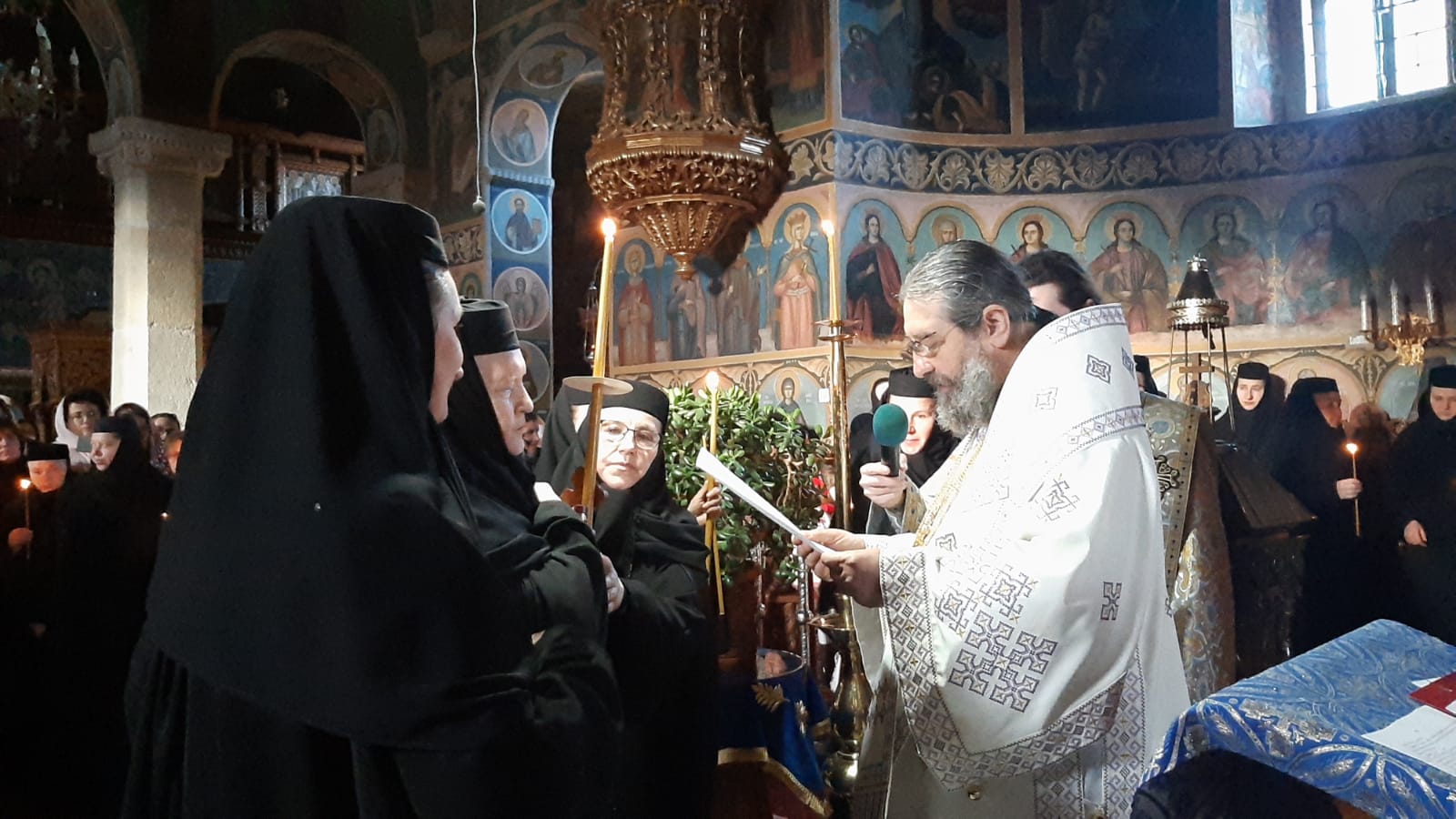 Sora Françoise Détouche, călugărită la Mănăstirea Văratic de PS Părinte Nichifor Botoșăneanul