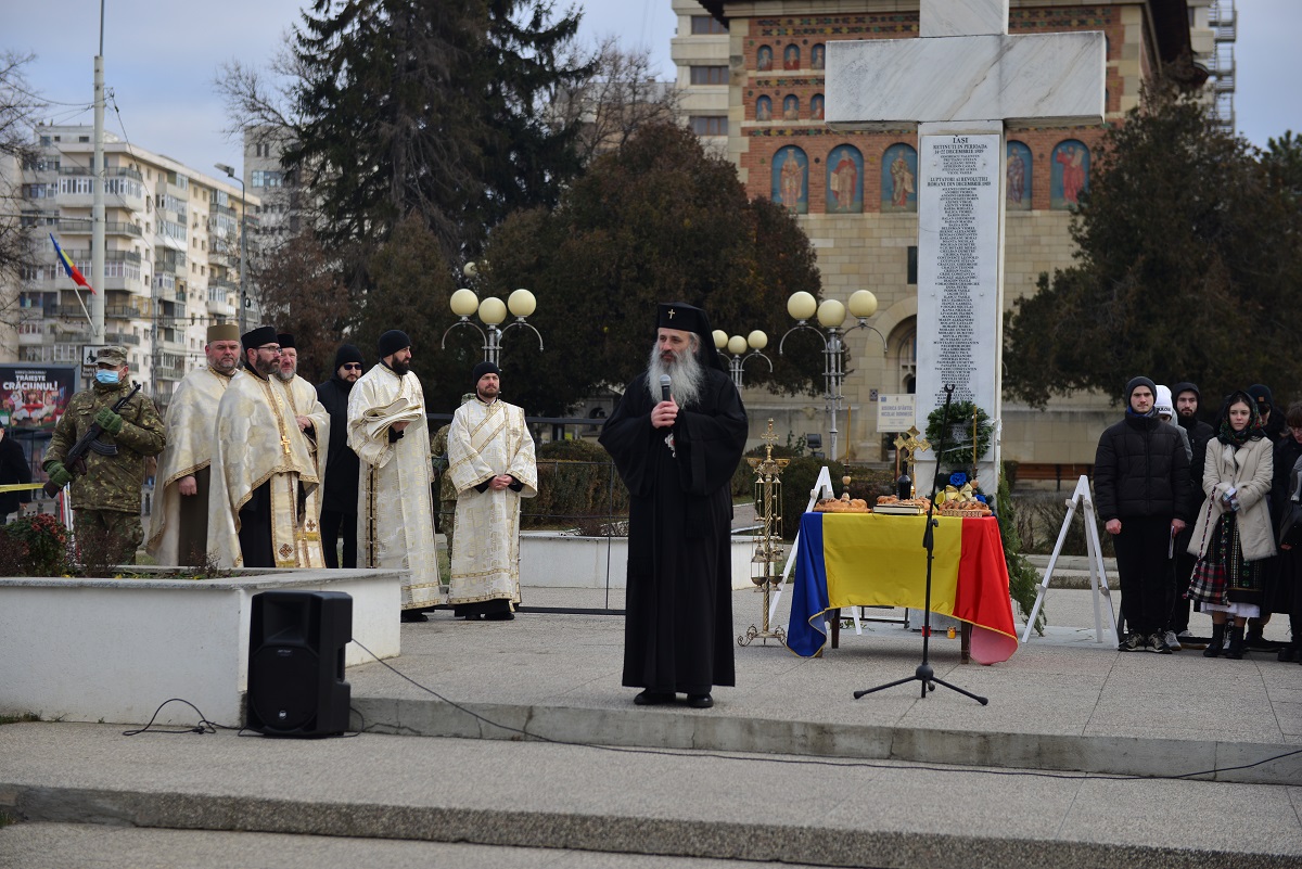 Eroii din 1989, omagiați la Iași: „Ne aflăm în această revoluție continuă”
