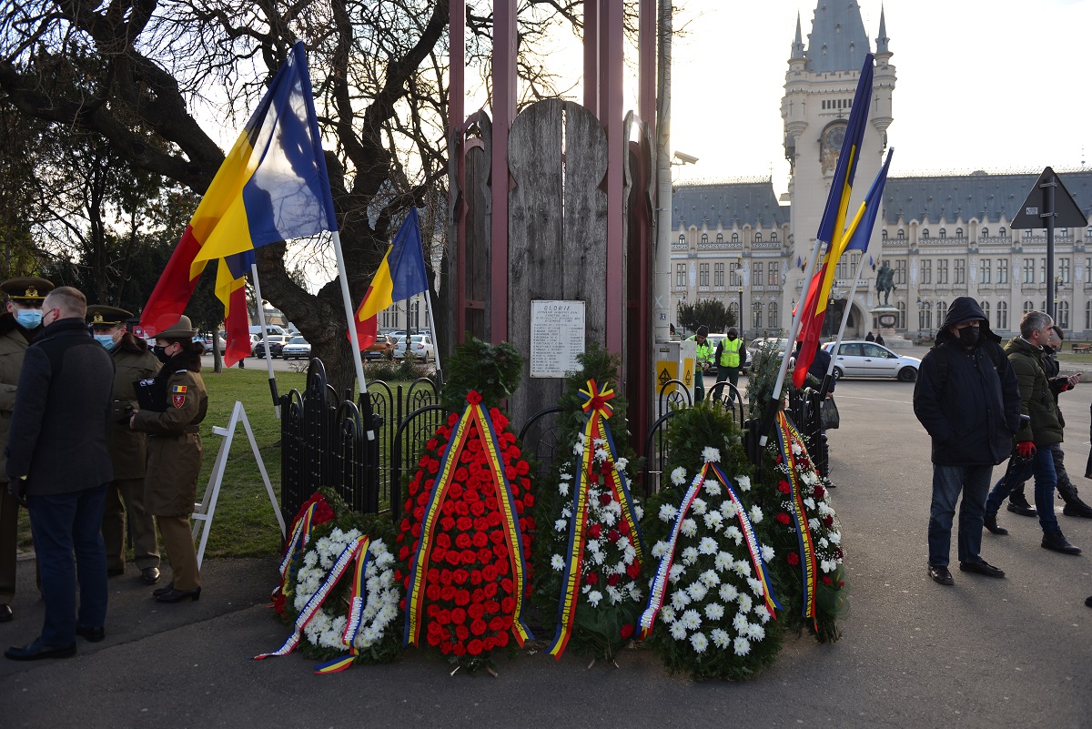 Eroii din 1989, omagiați la Iași: „Ne aflăm în această revoluție continuă”