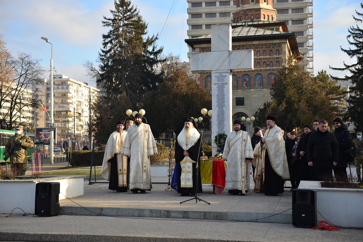 Eroii din 1989, omagiați la Iași: „Ne aflăm în această revoluție continuă”
