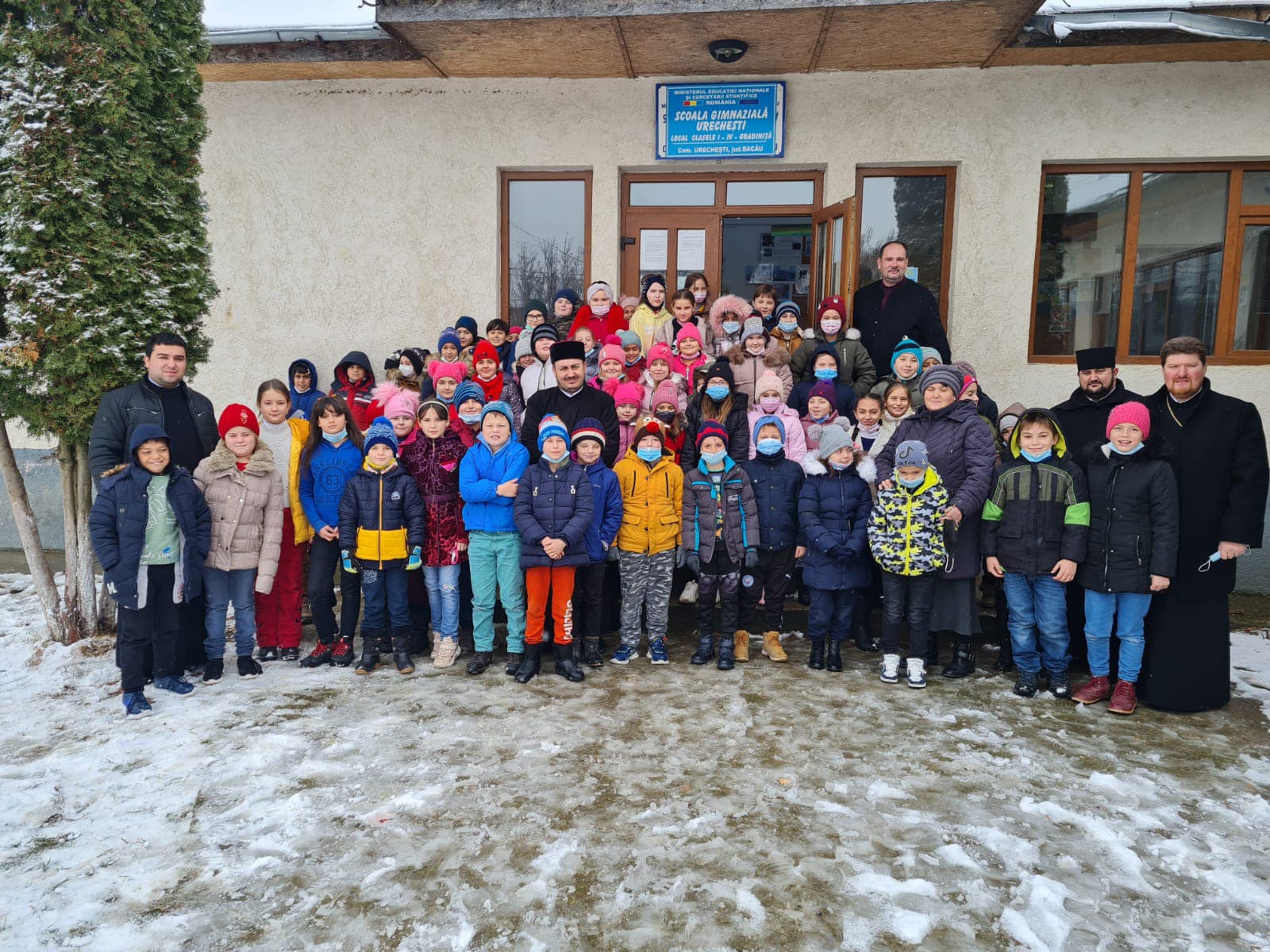 Proiectul „Vrei să fii bun de Crăciun”, în parohiile comunei Urechești