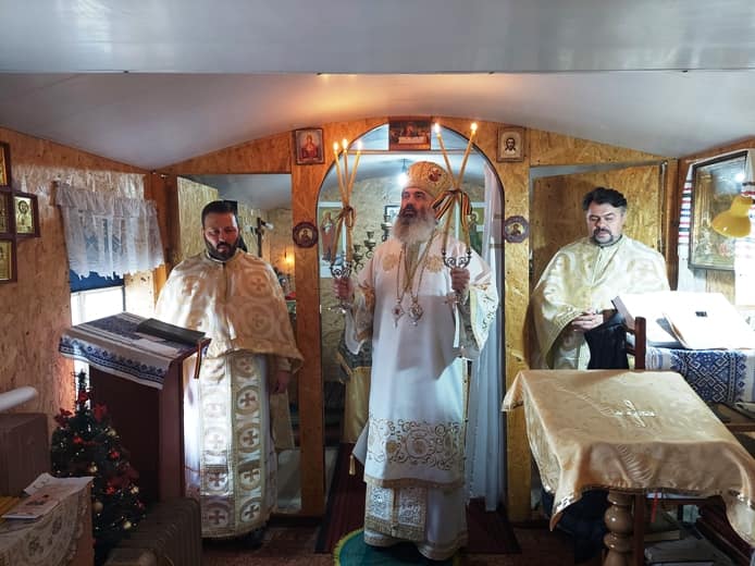 PS Antonie a slujit în Parohia „Sfântul Ierarh Nicolae” din Ocniţa