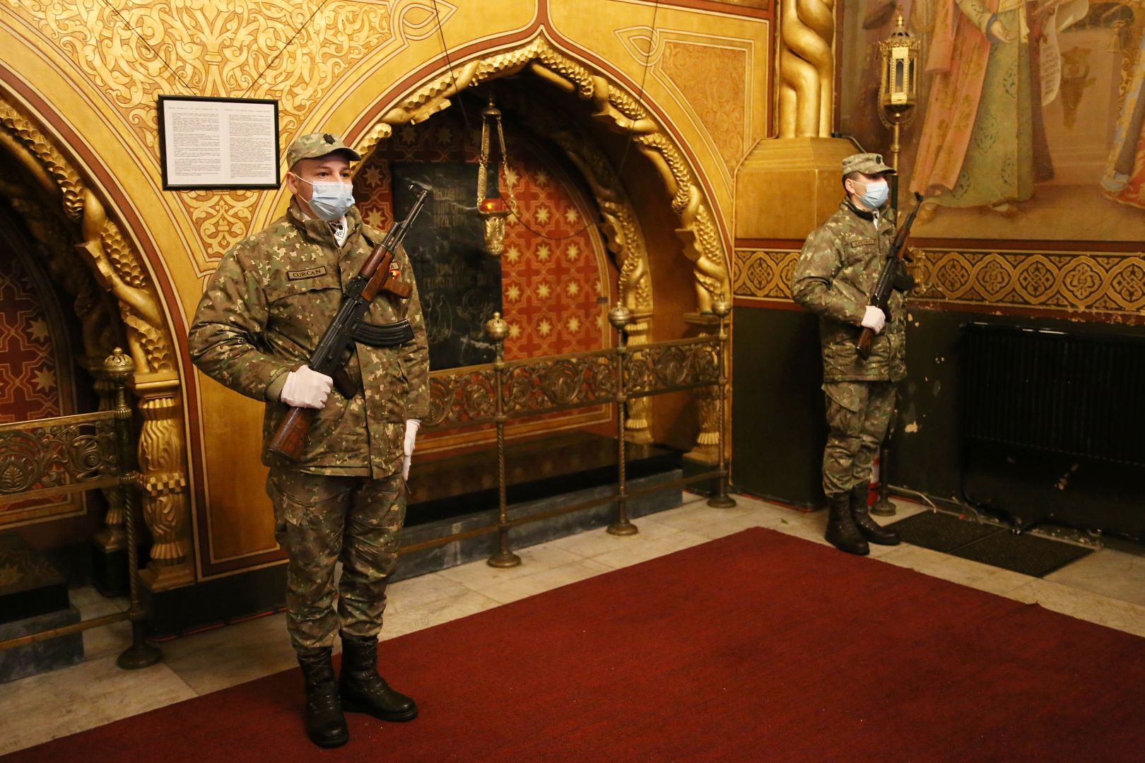 foto: Flavius Popa Înfăptuitorii Unirii Principatelor, pomeniți la Mănăstirea „Sfinții Trei Ierarhi”. IPS Teofan: „Mult bine au făcut națiunii române”