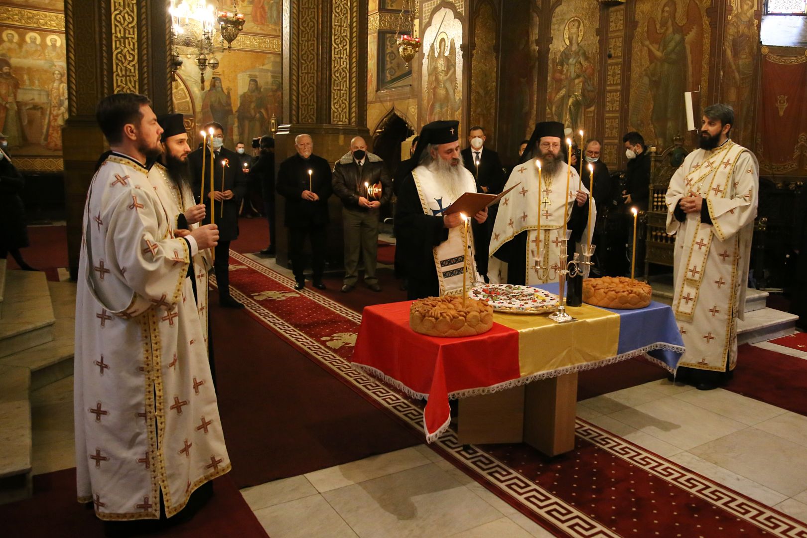 Înfăptuitorii Unirii Principatelor, pomeniți la Mănăstirea „Sfinții Trei Ierarhi”. IPS Teofan: „Mult bine au făcut națiunii române”