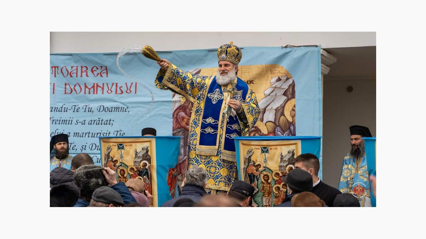 Botezul Domnului la Catedrala Arhiepiscopală din Roman