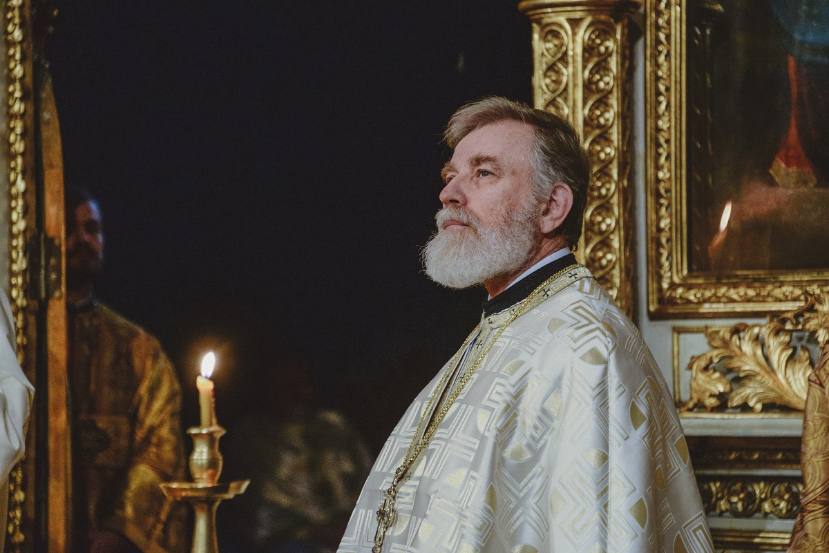 Hramul Facultății de Teologie din Iași, în prezența a trei ierarhi. Unui părinte profesor emerit i-a fost acordată distincția „Crucea Patriarhală”