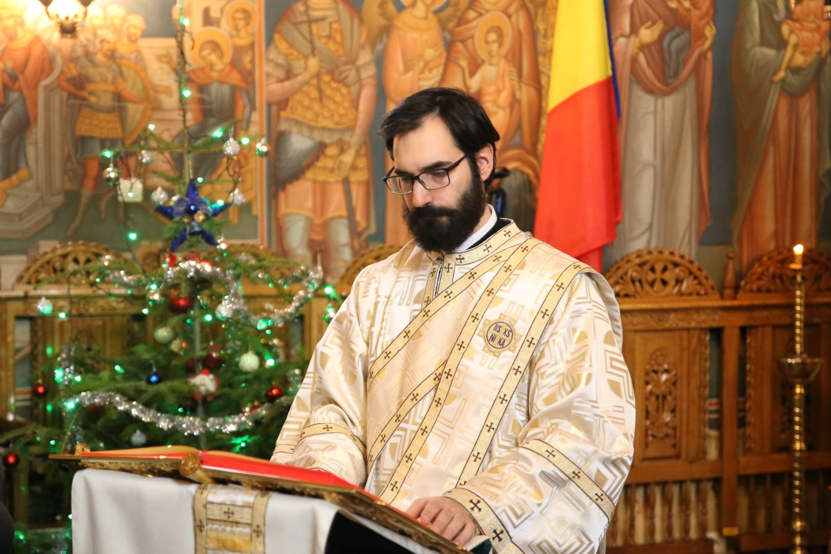 Catapeteasma Bisericii „Tăierea Capului Sfântului Ioan Botezătorul” din Iași, veche de aproape 400 de ani, a fost resfințită