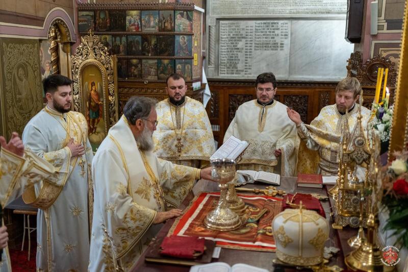 Slujire arhierească în Biserica „Sfântul Nicolae” din Bacău