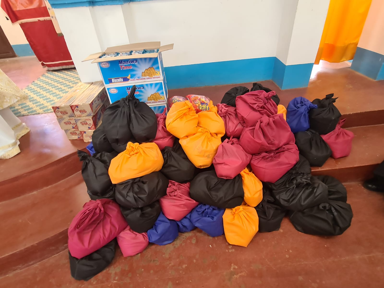 Trăirea bucuriei împreună cu massaii ortodocși din Ipwasi