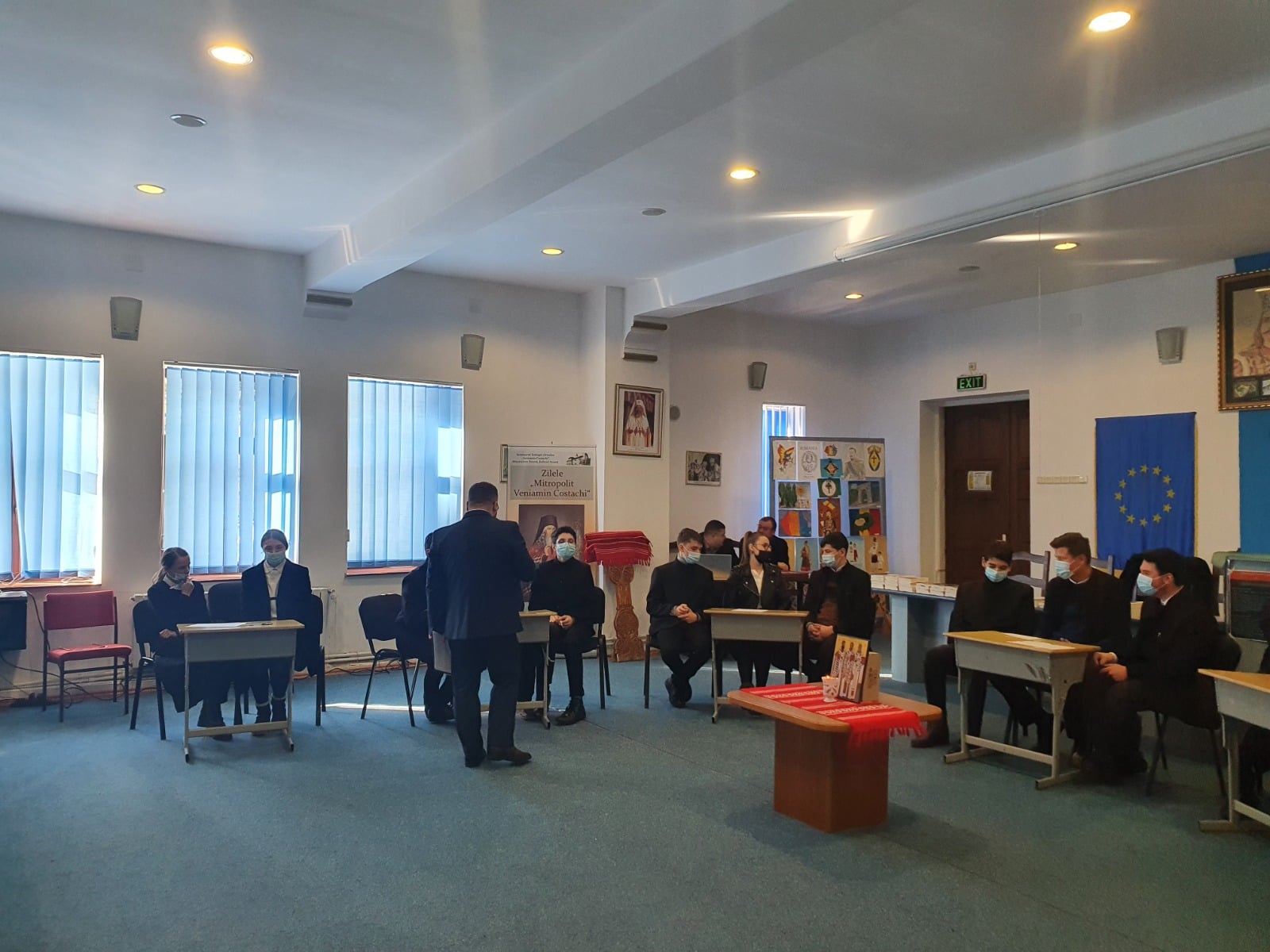 Activități dedicate ocrotitorilor învățământului teologic la Seminarul de la Mănăstirea Neamț