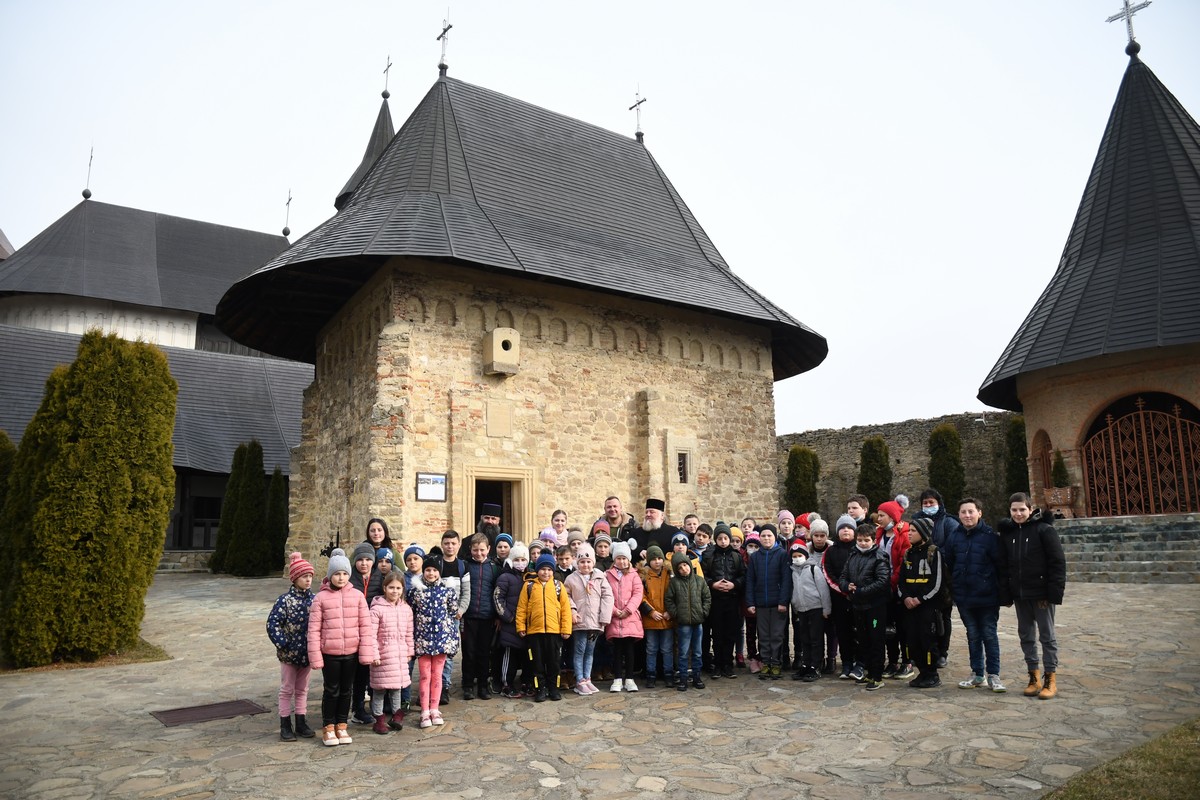 Pelerinaj gratuit pentru un grup de copii din comuna Andrieșeni