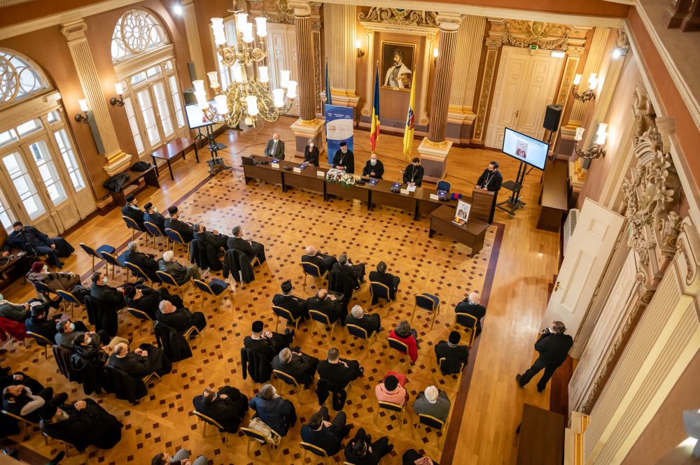 Foto: arhiepiscopiaaradului.ro Episcopul Ioan Mețianu, evocat în cadrul programului aniversar „Bicentenarul teologiei arădene”