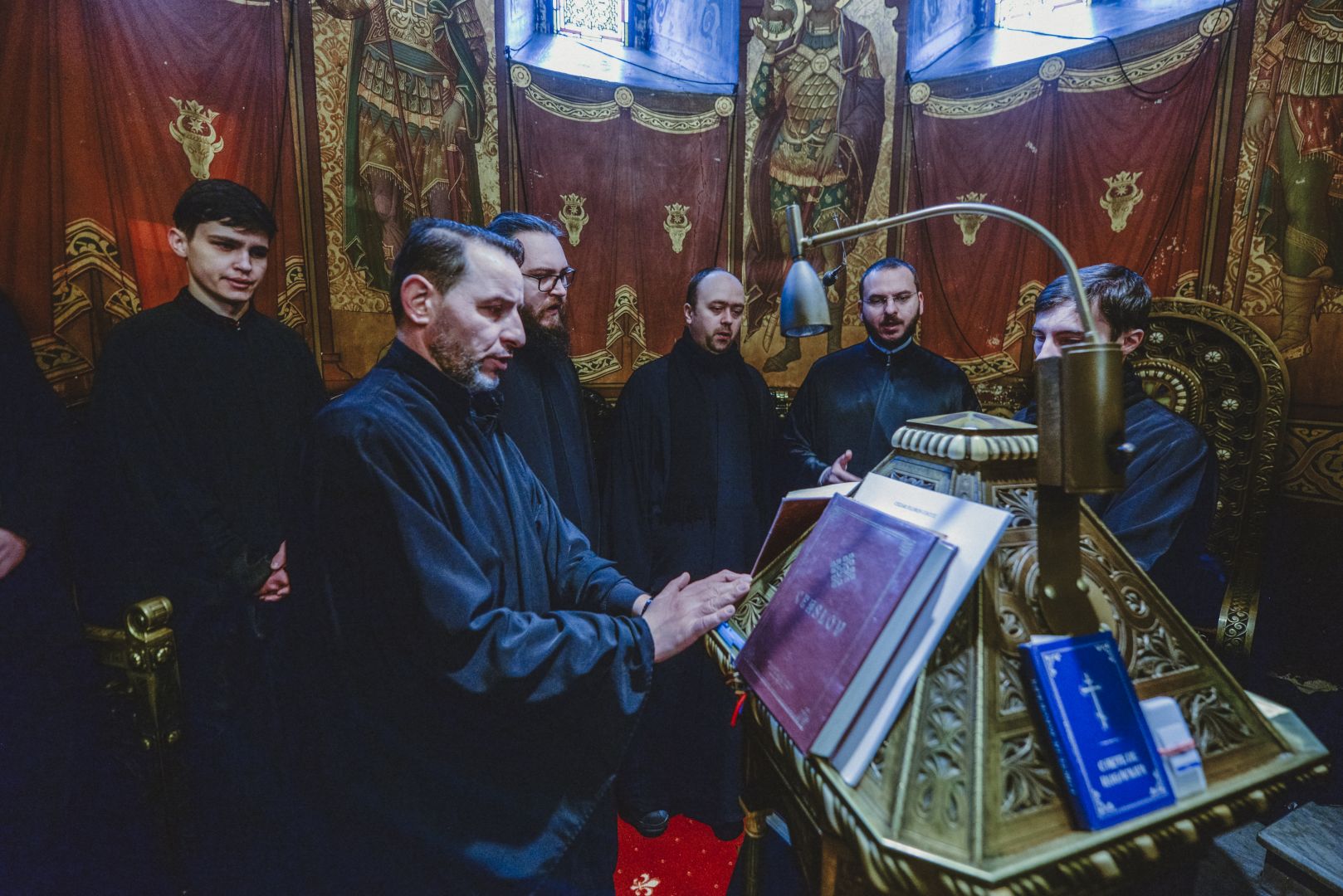 PS Nichifor Botoșăneanul, la hramul Mănăstirii „Sf. Trei Ierarhi”: „Viața sfinților ierarhi ne este pusă înainte ca semn de însuflețire”