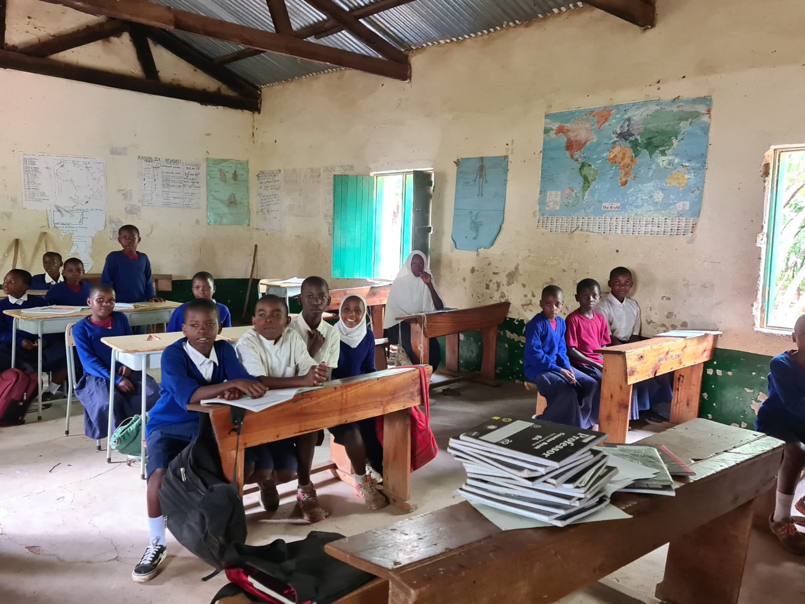 Nyamahana - curajul de a merge la şcoală