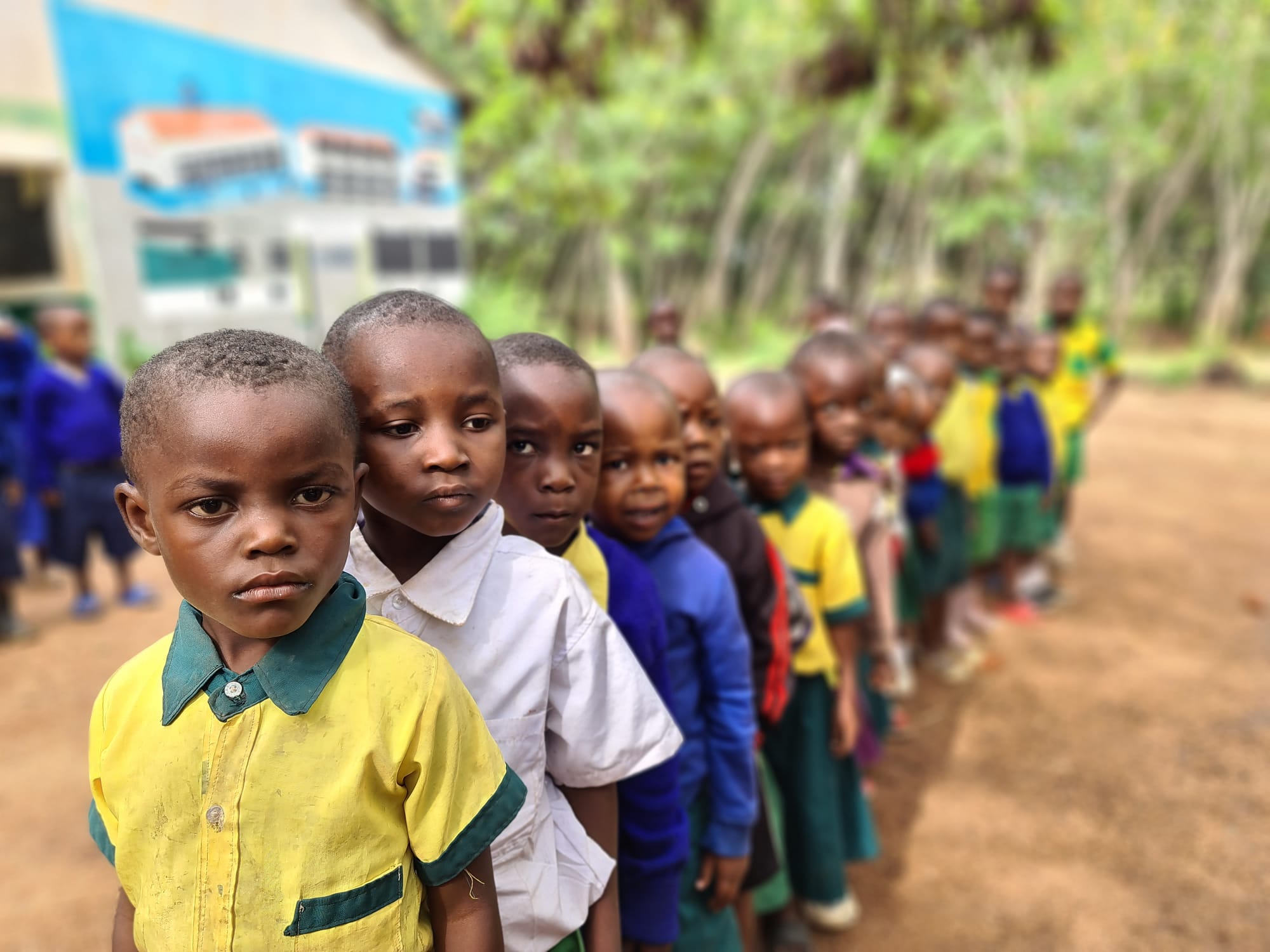 Nyamahana - curajul de a merge la şcoală