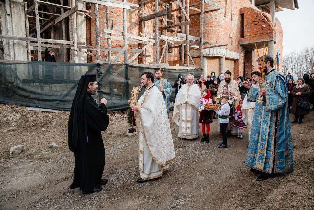 PS Nichifor Botoșăneanul a slujit în Duminica Fiului Risipitor la o biserică din Dorohoi