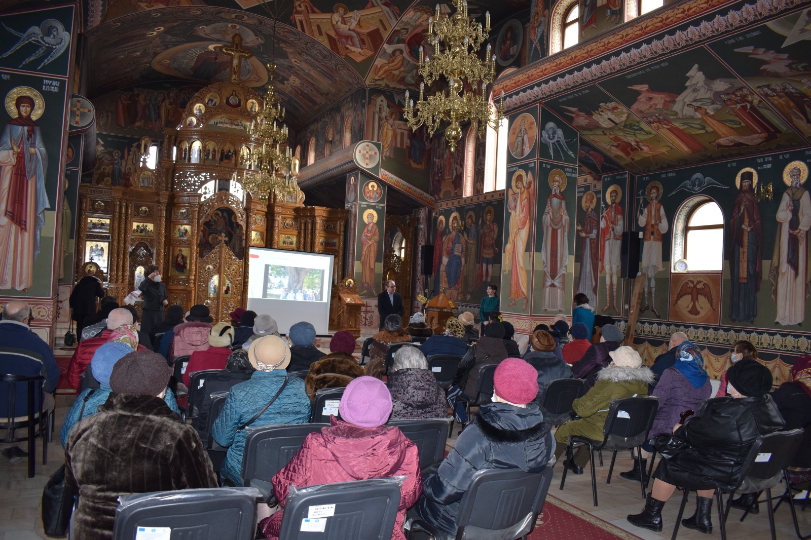 Proiectul european „Respect Bătrânii” implementat și derulat în Arhiepiscopia Iașilor, la final