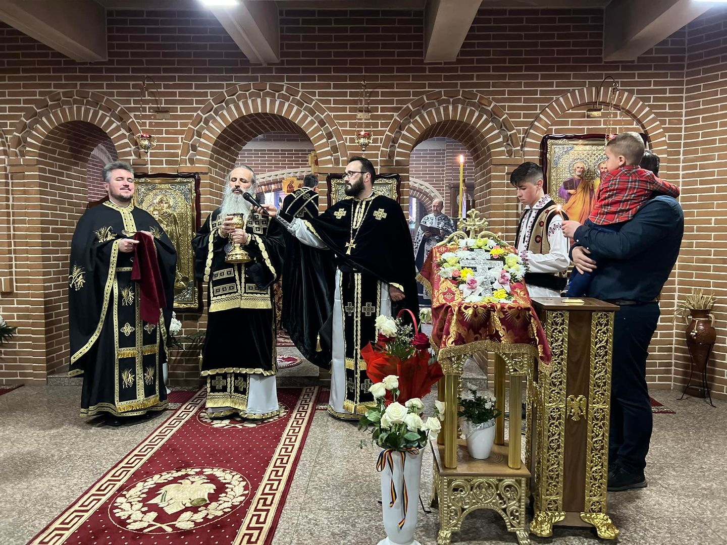 IPS Teofan, către credincioșii botoșăneni: „Viața noastră trebuie să fie ca o scară care urcă spre Ceruri”