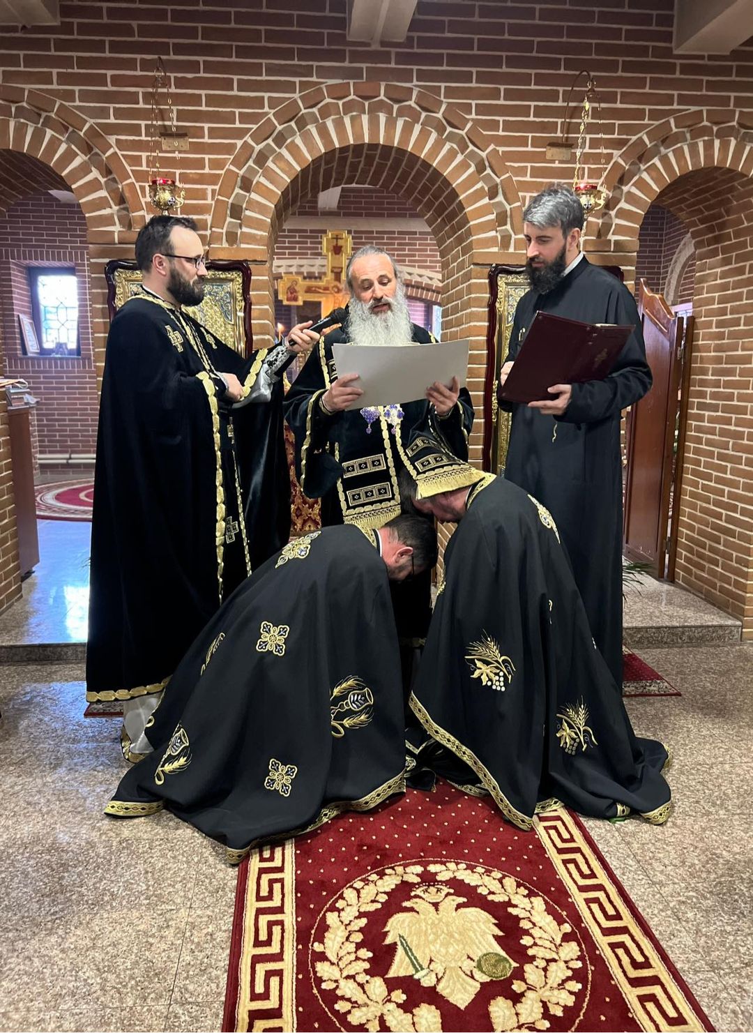 IPS Teofan, către credincioșii botoșăneni: „Viața noastră trebuie să fie ca o scară care urcă spre Ceruri”