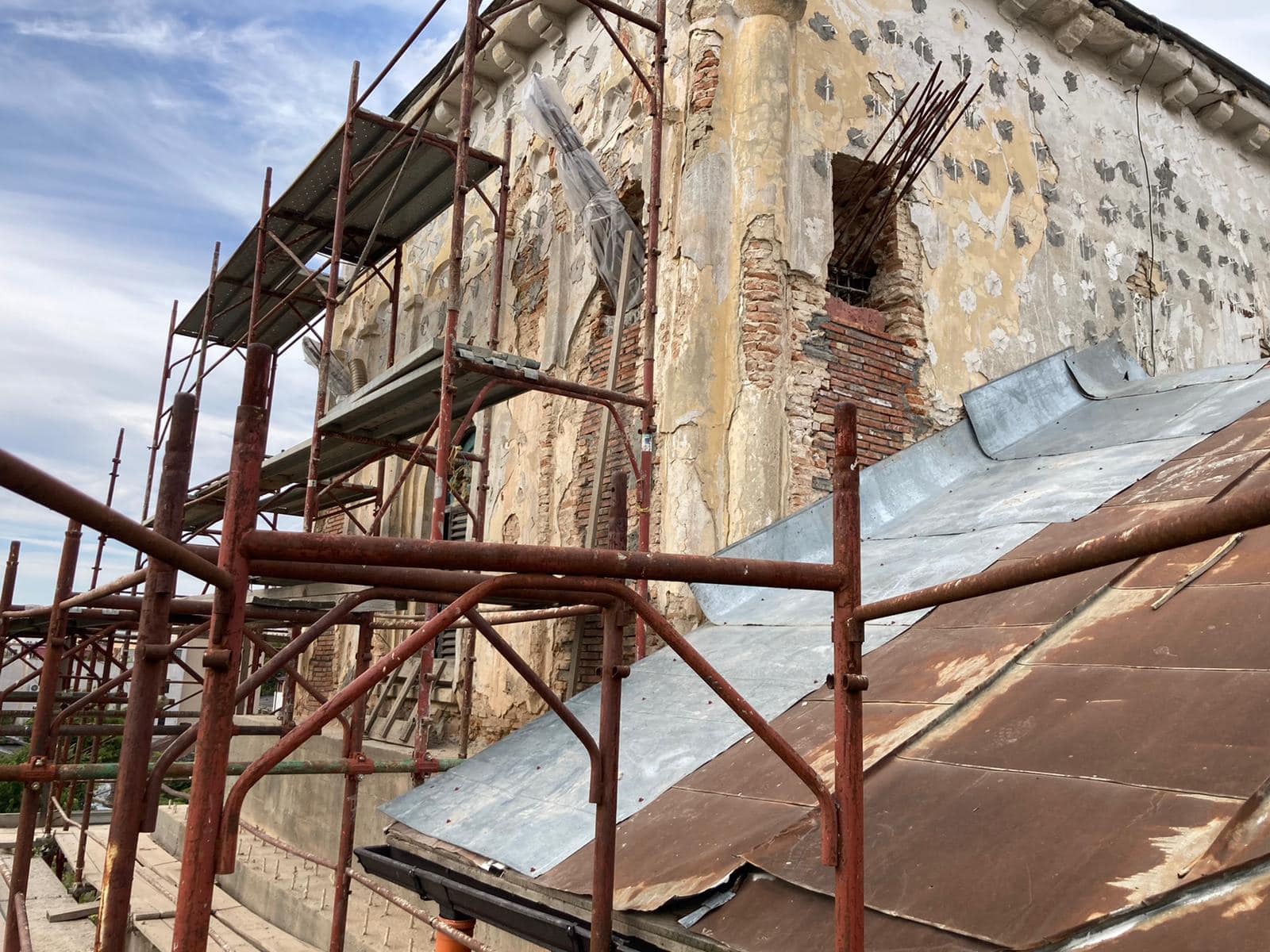 „Cel mai degradat monument istoric din Iași” are nevoie de finanţare