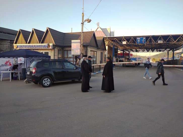 Alimente pentru refugiaţii ucraineni din partea Episcopiei de Bălți