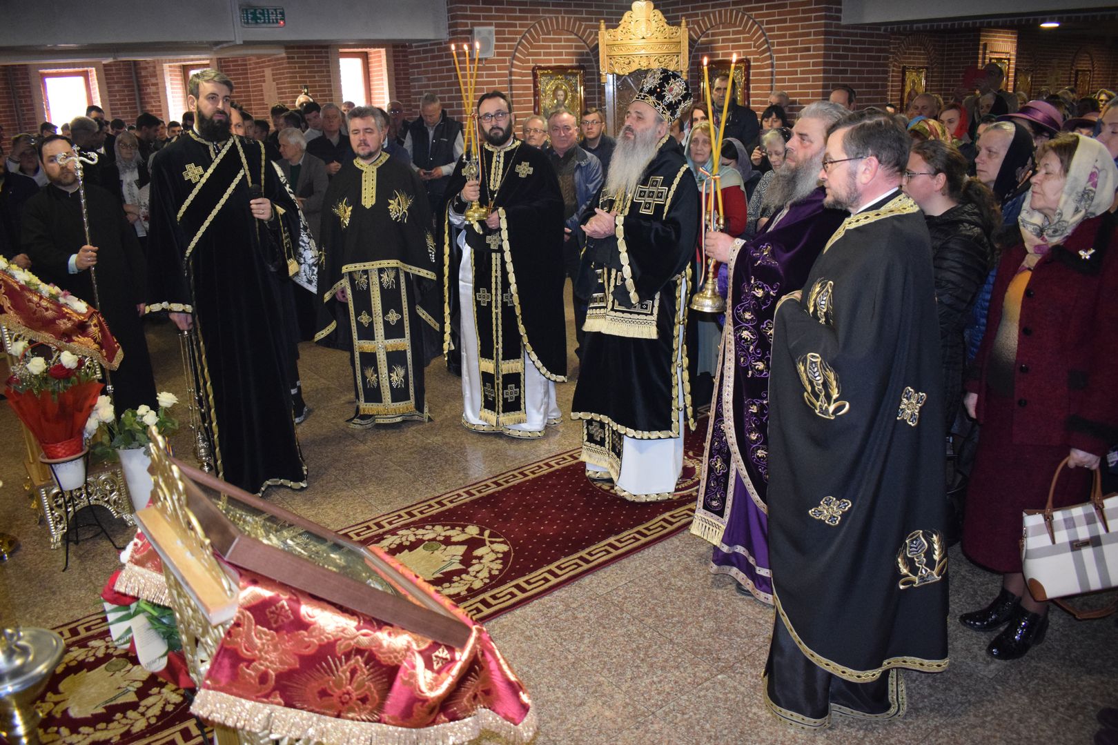 IPS Teofan, către credincioșii botoșăneni: „Viața noastră trebuie să fie ca o scară care urcă spre Ceruri”