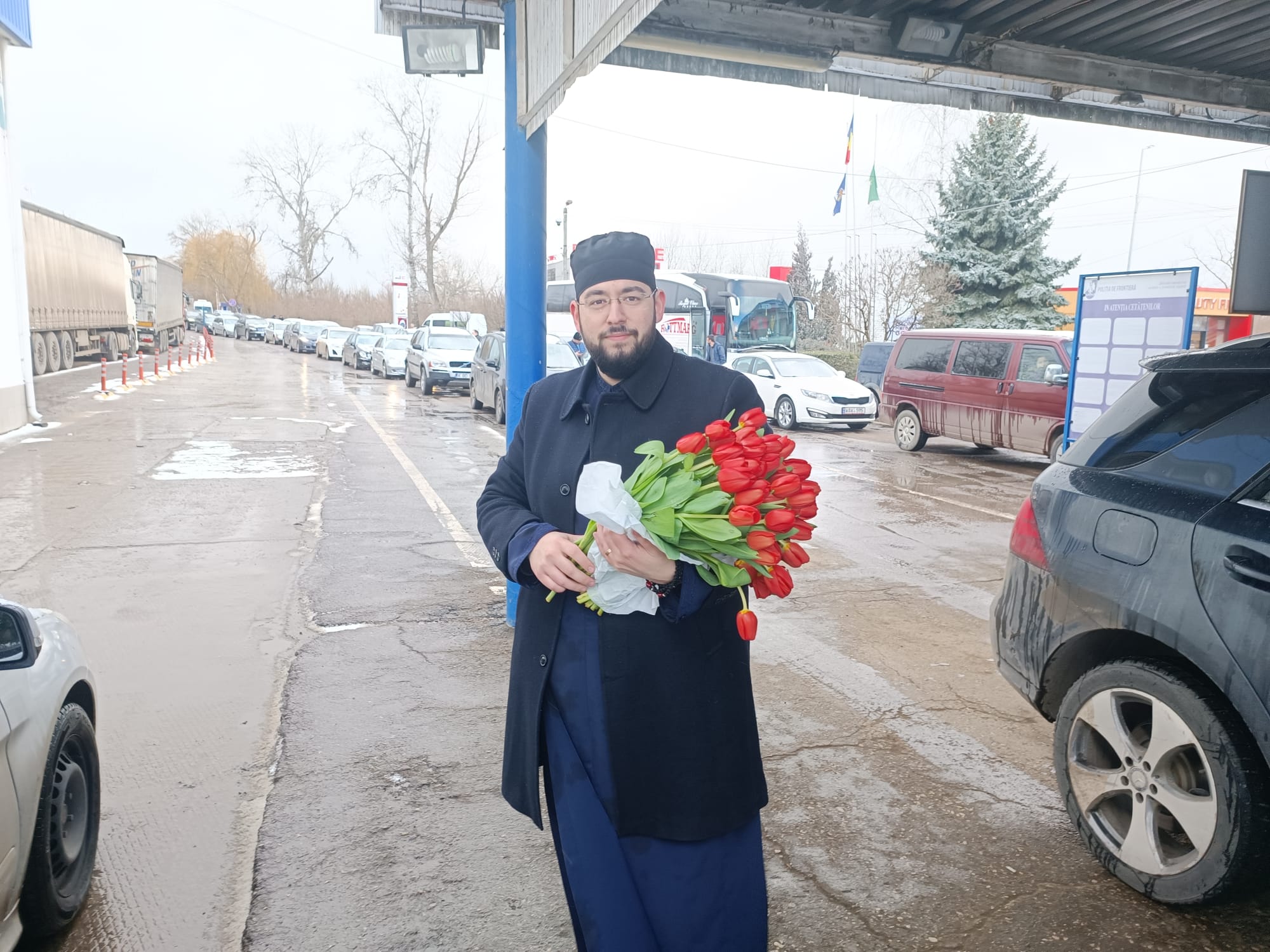 Bucurii neașteptate pentru femeile refugiate din vama Sculeni, cu ocazia Zilei de 8 Martie