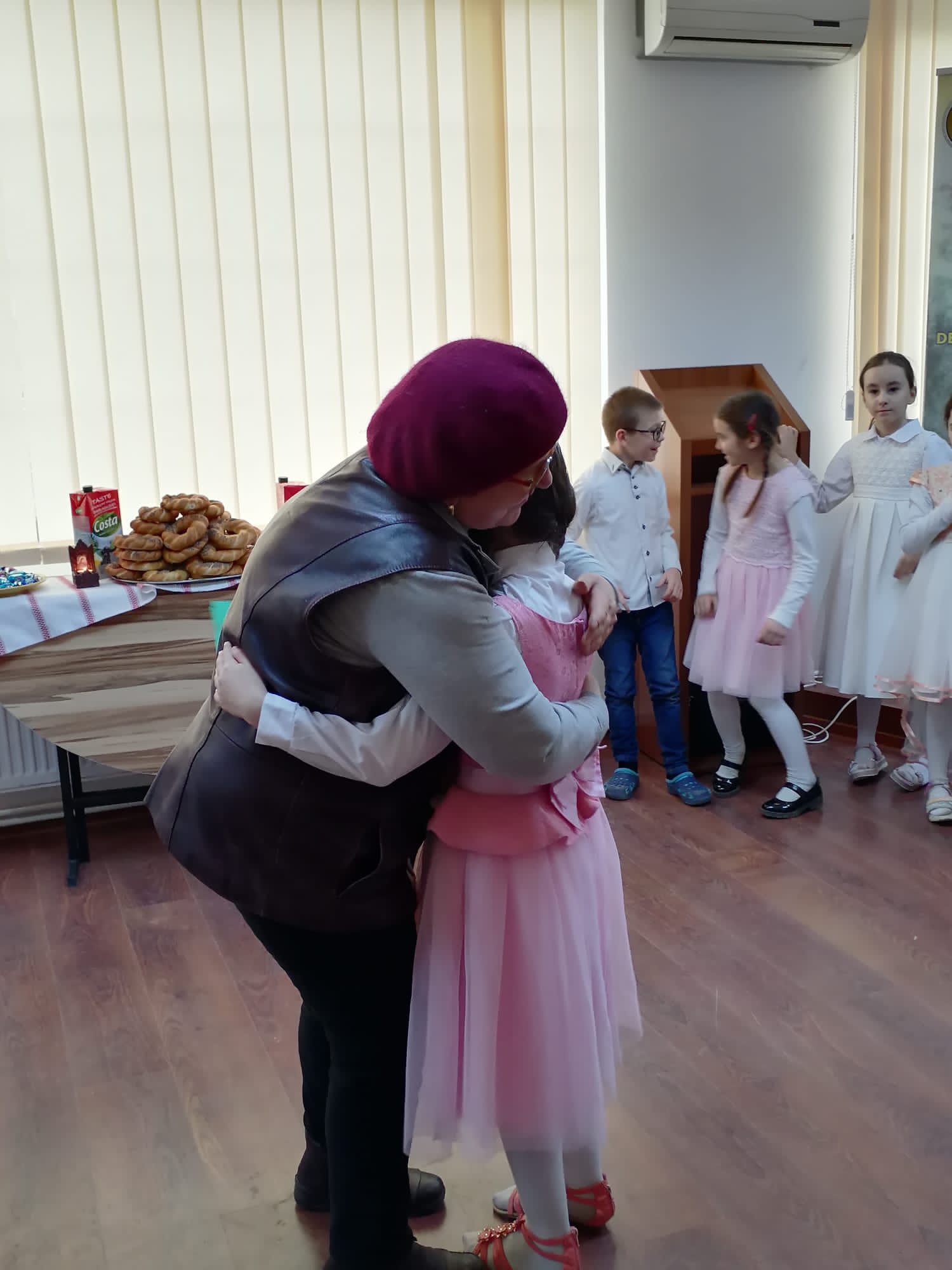 „Cântec și poezie pentru bunica” - punți intergeneraționale