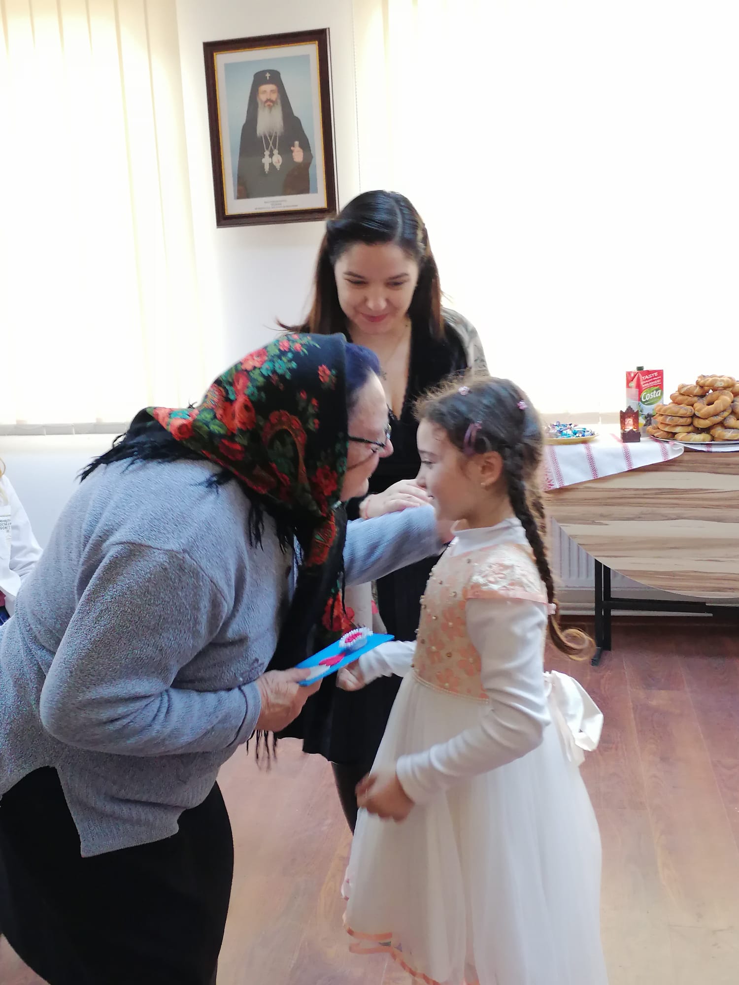 „Cântec și poezie pentru bunica” - punți intergeneraționale