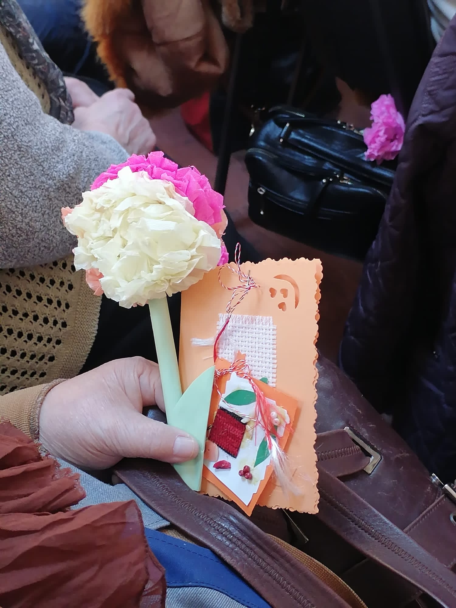 „Cântec și poezie pentru bunica” - punți intergeneraționale