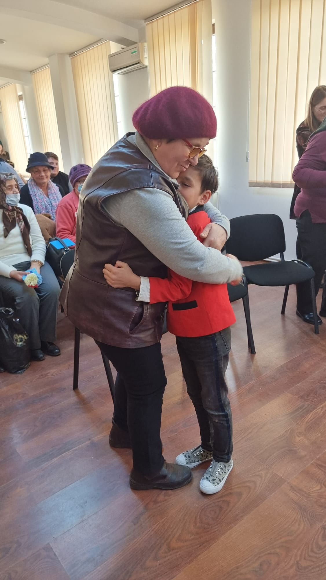 „Cântec și poezie pentru bunica” - punți intergeneraționale