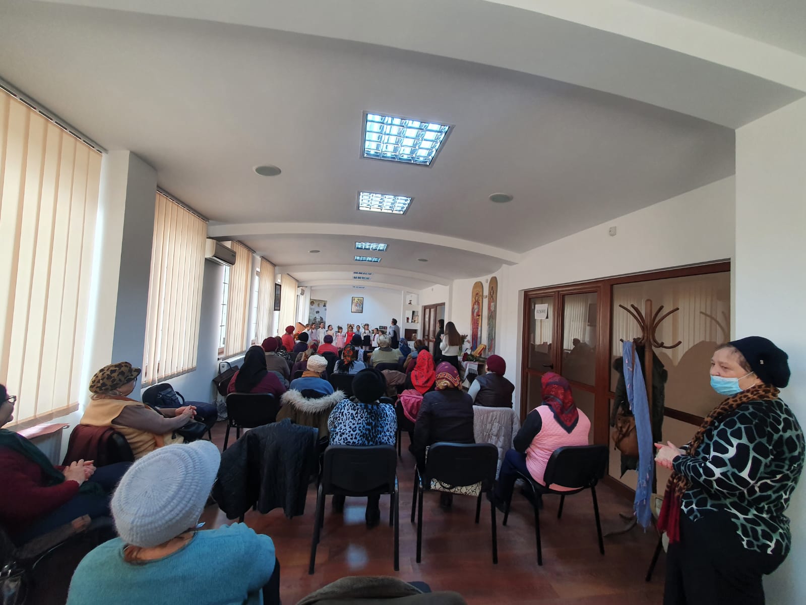 „Cântec și poezie pentru bunica” - punți intergeneraționale