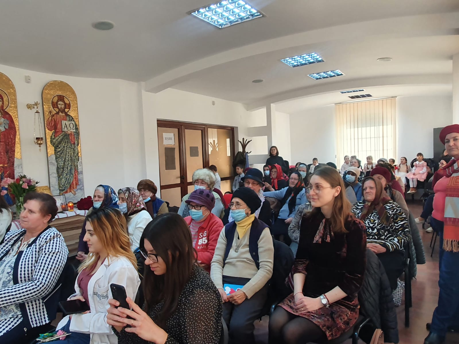 „Cântec și poezie pentru bunica” - punți intergeneraționale